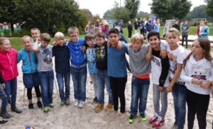 Foto zum Beitrag: 5R3 gewinnt TAP-Turnier "Ball über die Schnur"