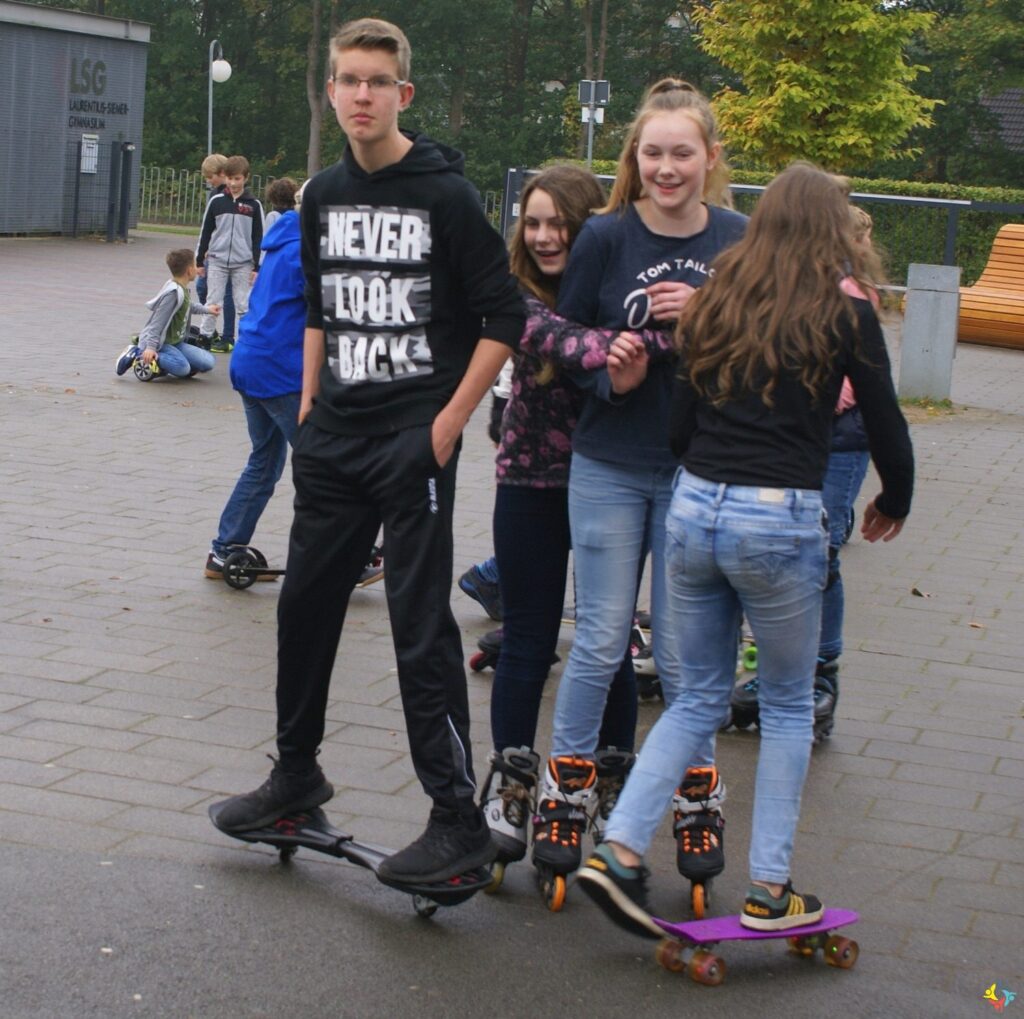 Foto 2 von 25: Aktionstag „Rollende Schule“ war großer Erfolg