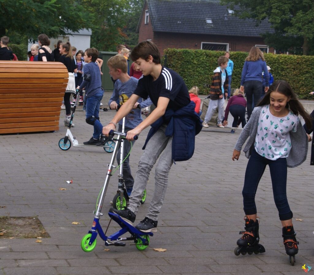 Foto 17 von 25: Aktionstag „Rollende Schule“ war großer Erfolg