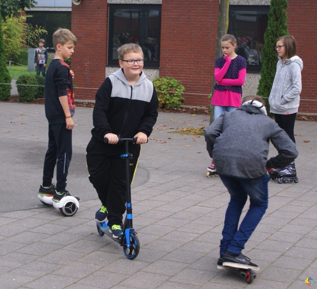 Foto 20 von 25: Aktionstag „Rollende Schule“ war großer Erfolg
