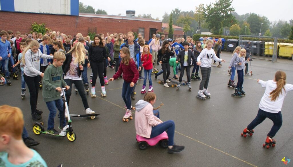 Foto 22 von 25: Aktionstag „Rollende Schule“ war großer Erfolg