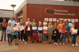 Foto zum Beitrag: Jahrgangsbeste bei den Bundesjugendspielen geehrt