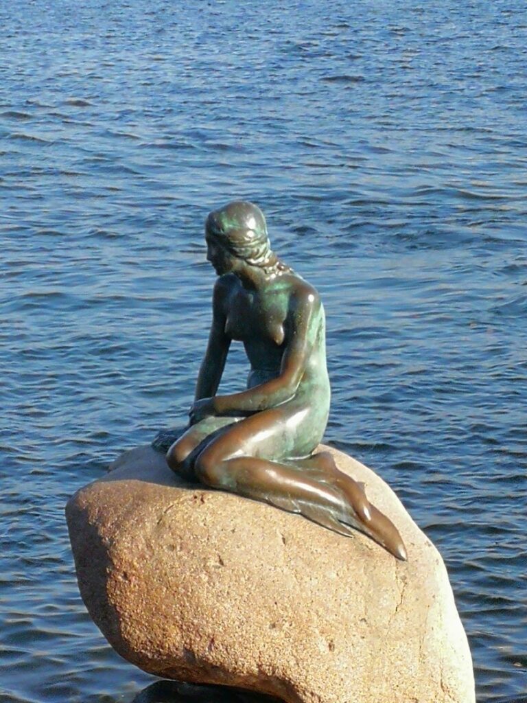 Foto 4 von 13: Der Königin so nah…
