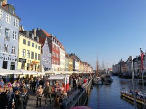 Foto zum Beitrag: Zum ersten Mal erkunden Saterländer Schüler Kopenhagen