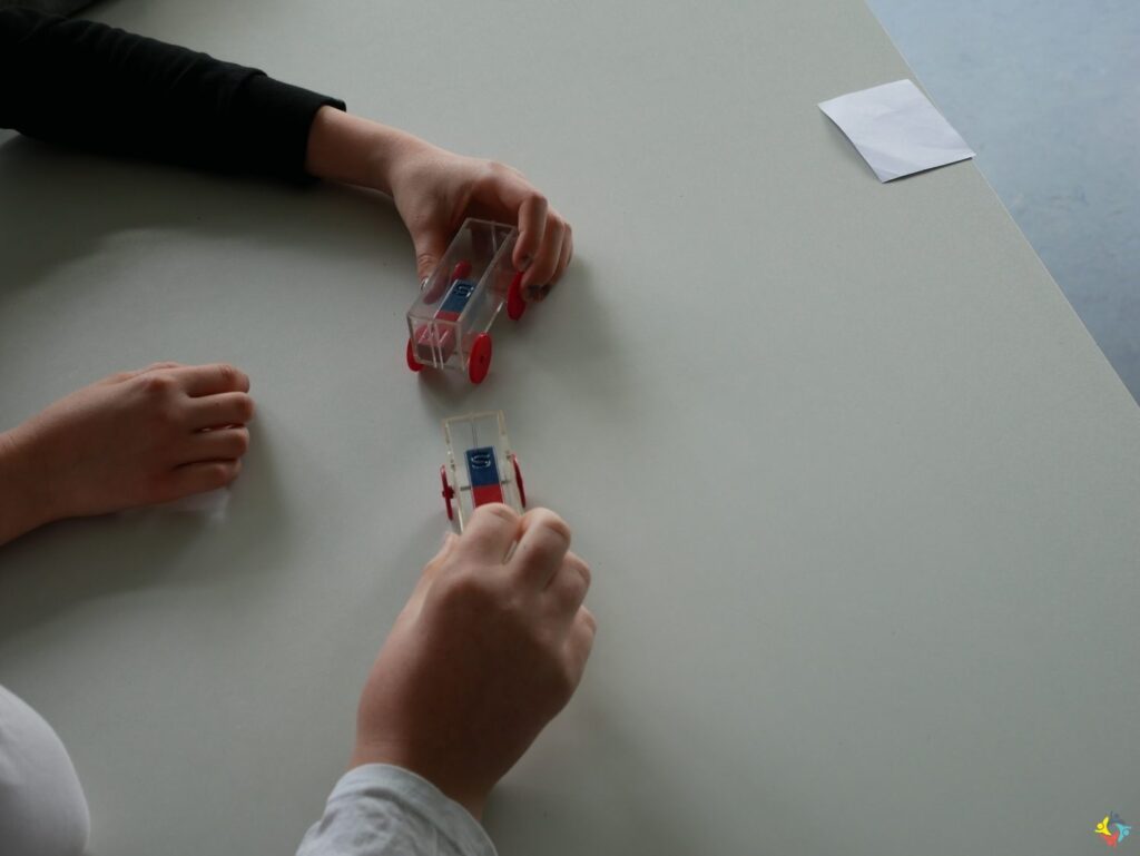 Foto 4 von 14: Grundschüler lernen HRS kennen