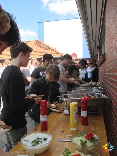 Foto 5 von 6: Umweltaktion der Haupt- und Realschule Saterland