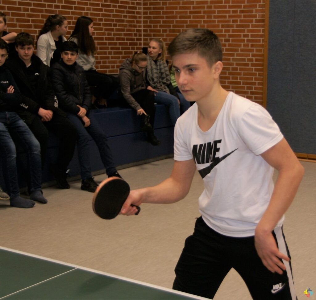 Foto 12 von 12: Annalena Marks und Petru Pereu gewinnen Schulmeisterschaft
