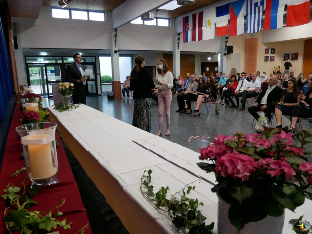 Foto 6 von 10: Eine Schulentlassung der anderen Art