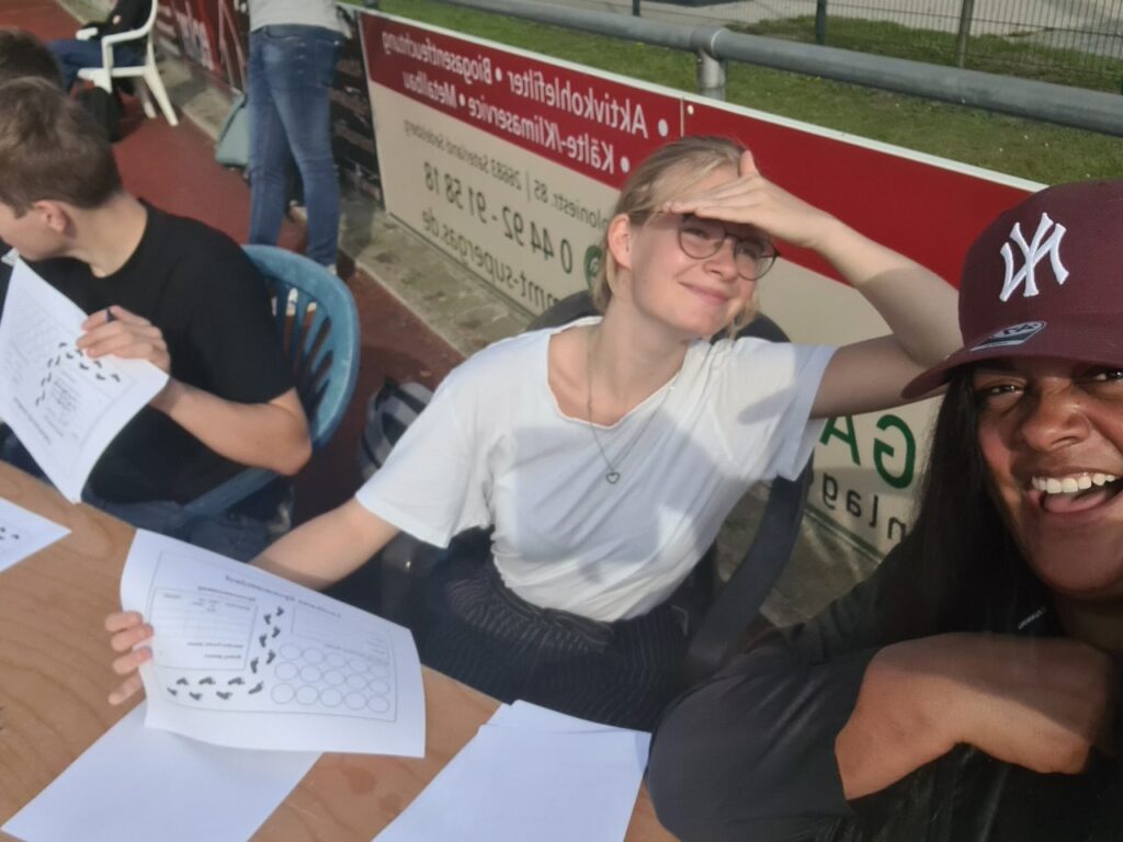 Foto 11 von 11: Sponsorenlauf zugunsten des NABU Ortsgruppe Saterland und des Weißen Rings Oldenburg