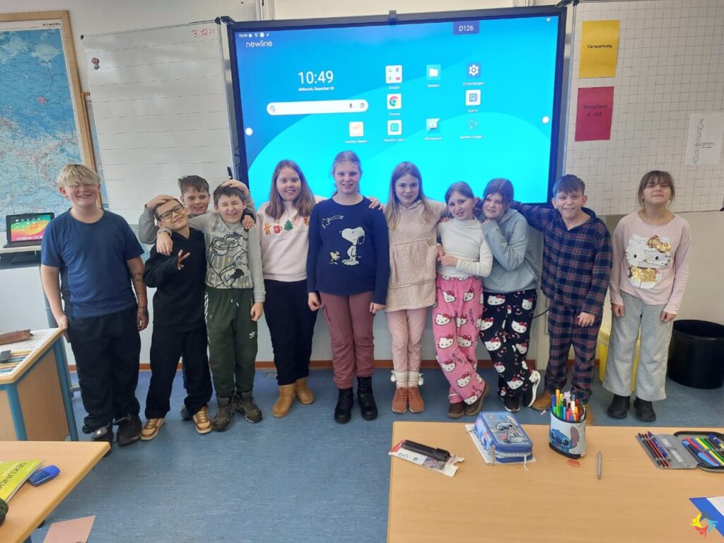 Foto 1 von 4: PJ (Pyjama) Day